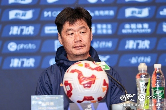 李霄鵬：希望明天比賽能打出一些新的東西，取得一個(gè)好的結(jié)果