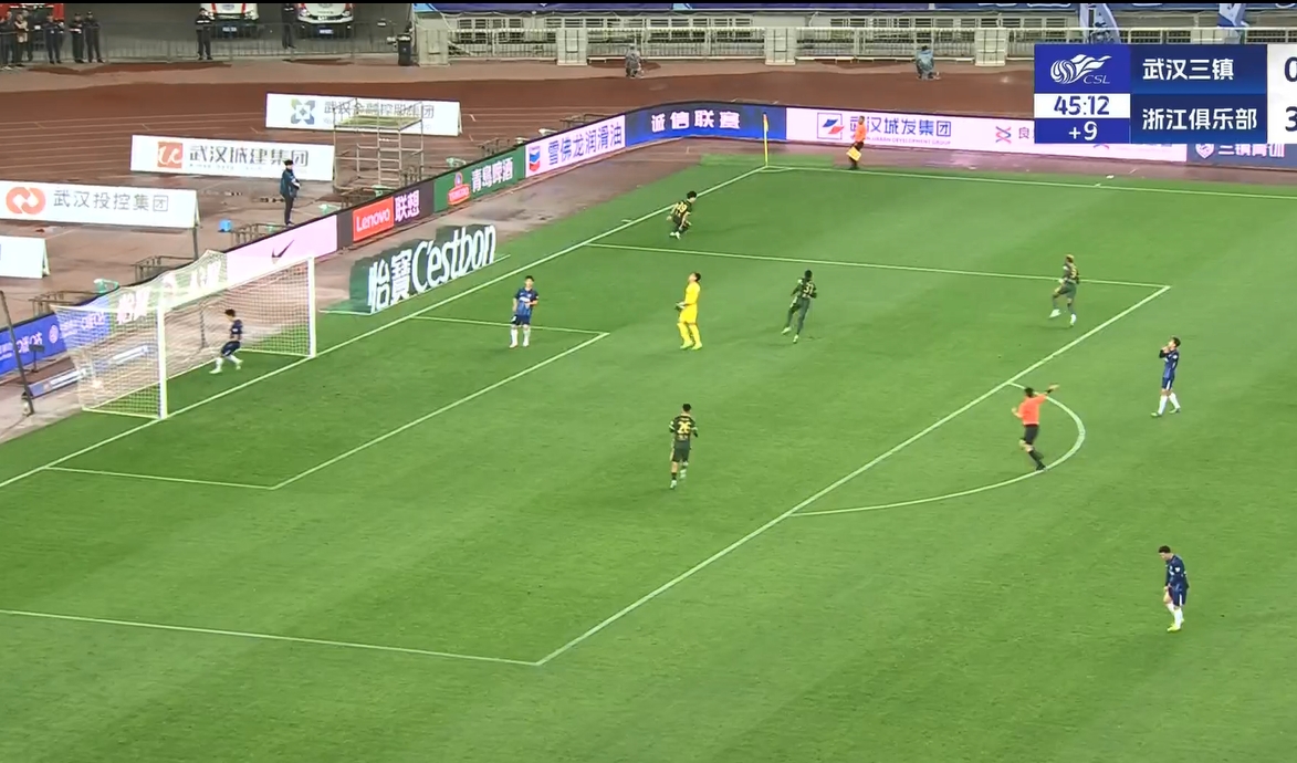 18歲王鈺棟中超處子球！三鎮(zhèn)后防白給，浙江半場(chǎng)4-0領(lǐng)先