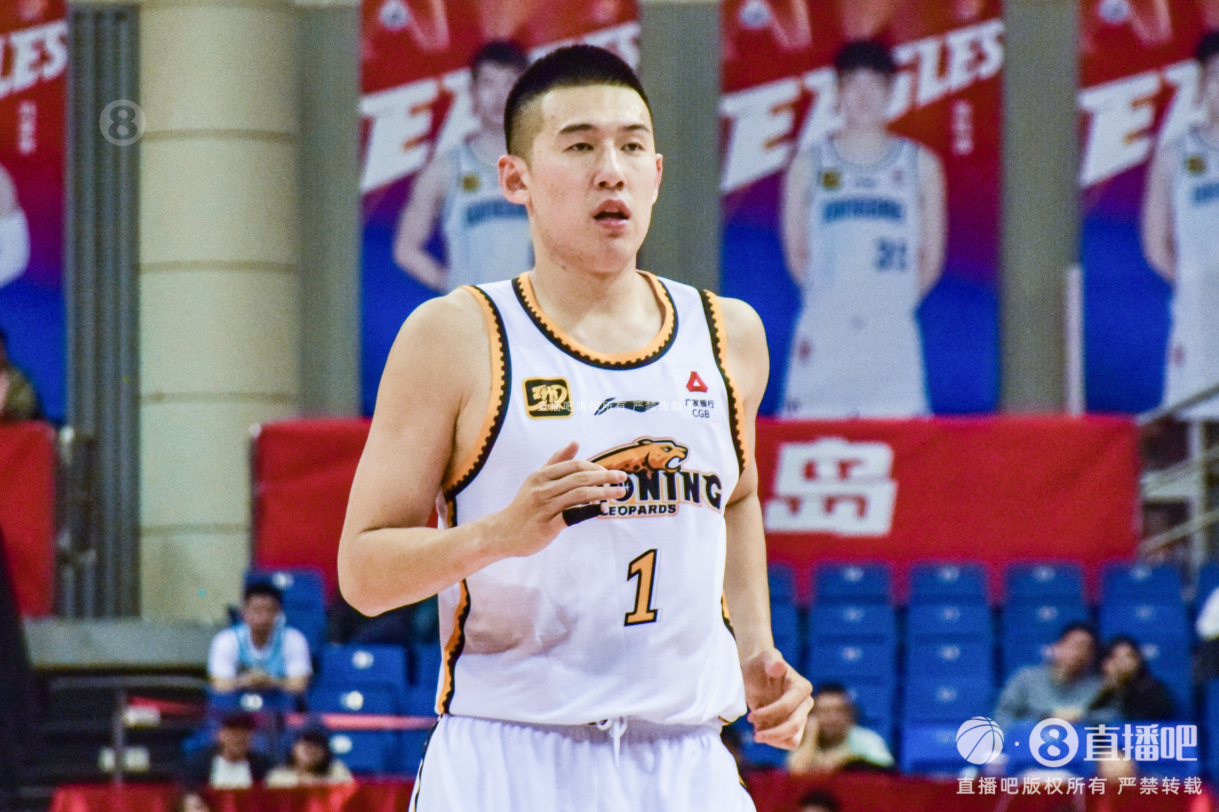 板凳匪徒！付豪替補5分鐘3中3拿到7分 正負值+15