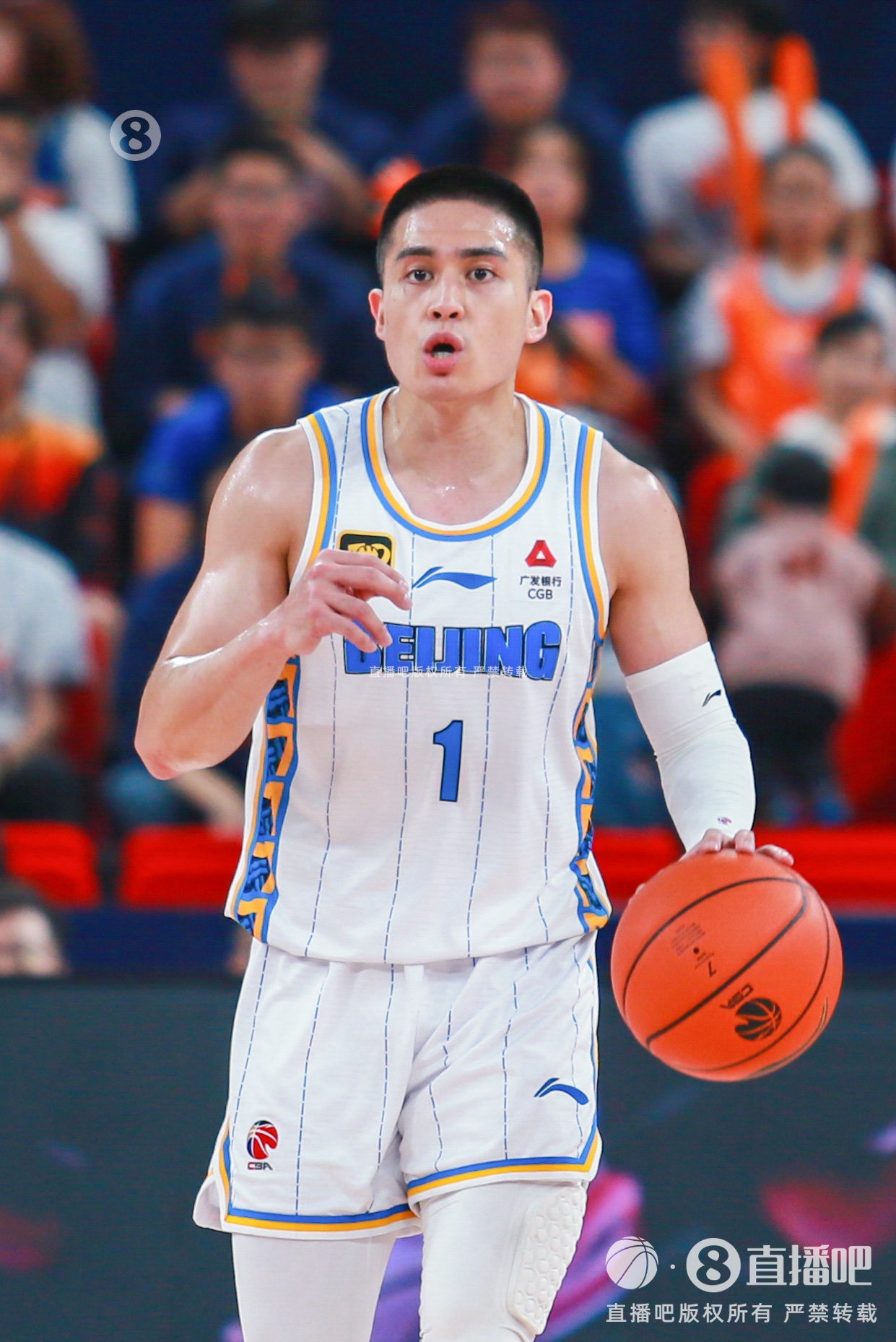 拼盡全力！陳盈駿14中8空砍全隊(duì)最高26分外加5板6助 三分8中4